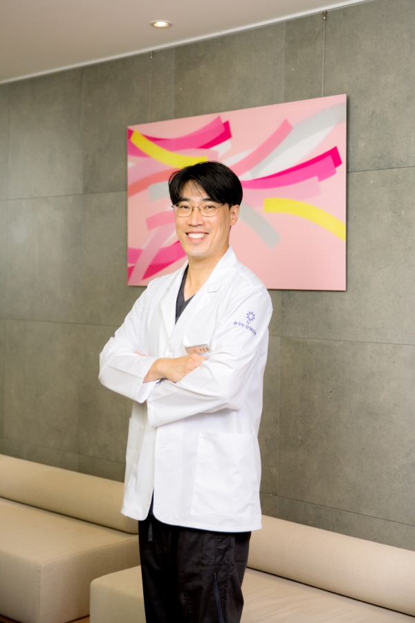 꿈꾸는성형외과의 장준철 원장